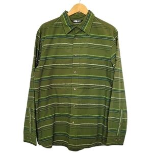 THE Northface Patterned Button-down Shirt